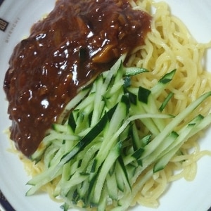 夏のお昼ごはんに♪ジャージャー麺